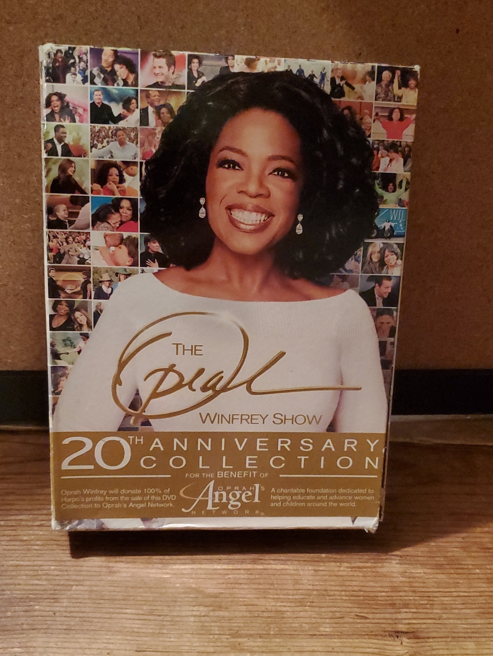 The Oprah Winfrey Show 20th Anniversary Collection - White & Gold